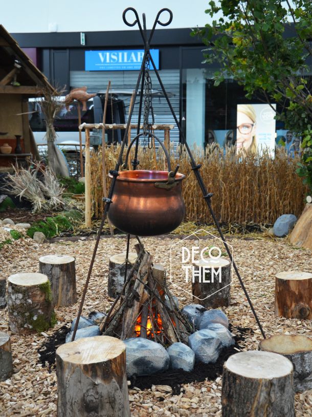 Village celtique | Place des contes autour du feu et du chaudron