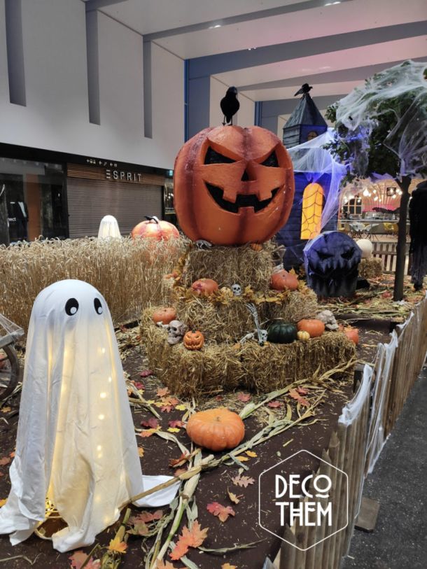 Décorations Halloween fantômes Marin Centre 2020