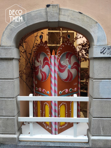 Un Noël en pain d'épices - "La tour de Diesse" - Ville de Neuchâtel Noël en pain dépices, Rue des Moulins, tour de Diesse, bonbons, sucre glace, biscôme