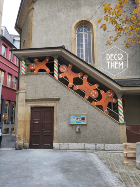 Un Noël en pain d'épices - "Les pirouettes alléchantes" - Ville de Neuchâtel Un Noël en pain d'épices Neuchâtel, temple du bas, bonshommes en pain d'épices, cannes sucre d'orge, centre ville de neuchâtel