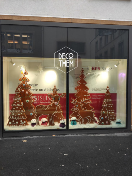 Un Noël en pain d'épices - "La forêt à croquer" - Ville de Neuchâtel Noël en pain dépices, place Coquillon, animaux pain d'épice, bonbons, sucre glace, biscôme